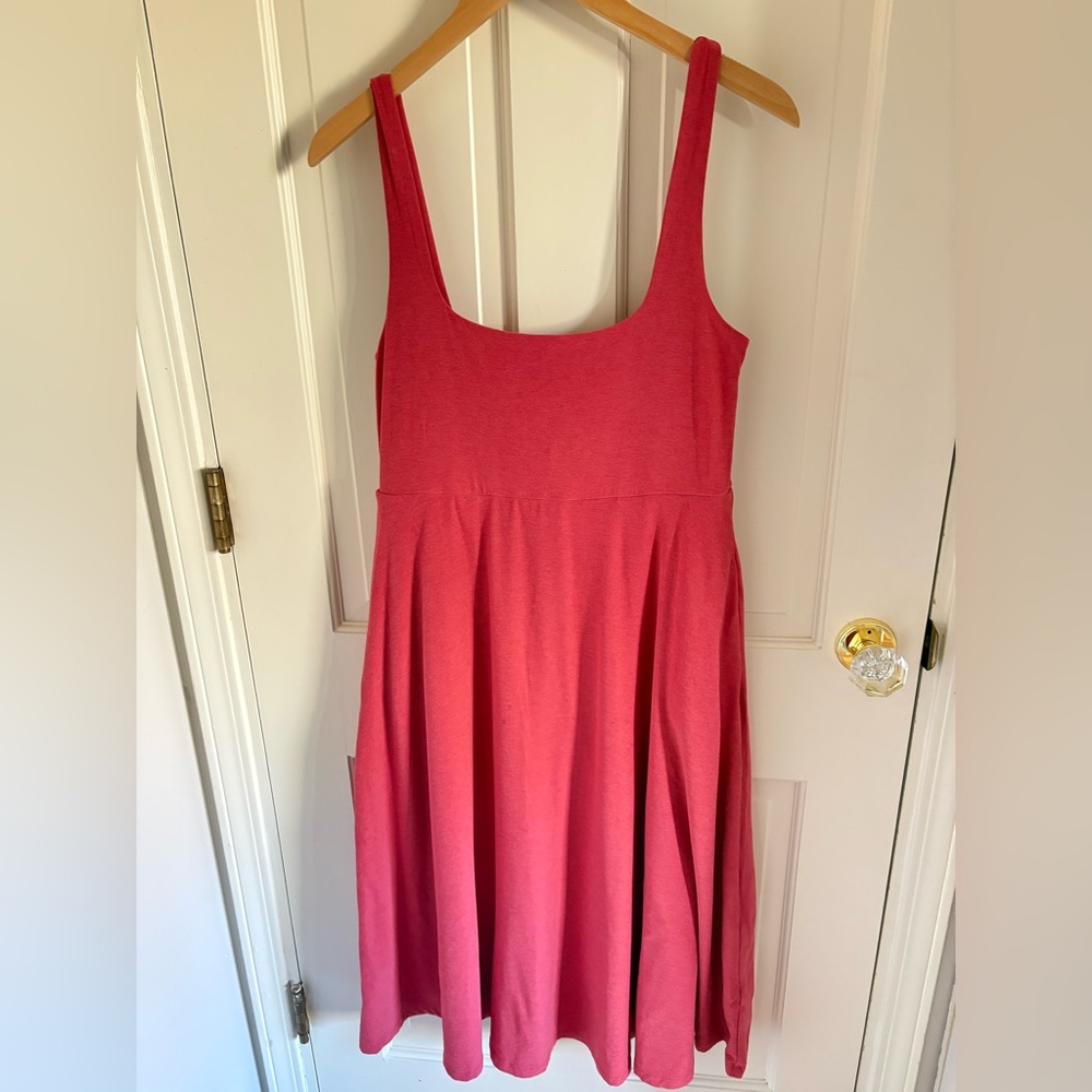 Beyond Yoga Featherweight At The Ready Square Neck Midi Dress - Picture 5 of 11